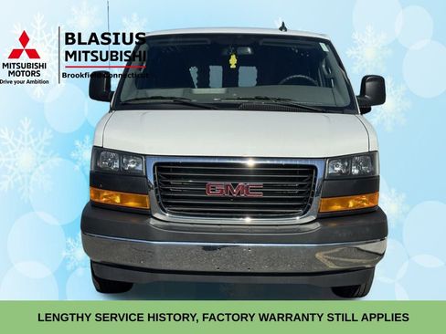 Used 2023 GMC Savana 2500 w/ Driver Convenience Package image 3
