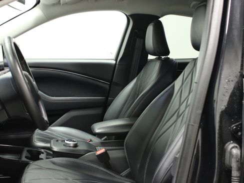 Used 2021 Ford Mustang Mach-E Select image 16