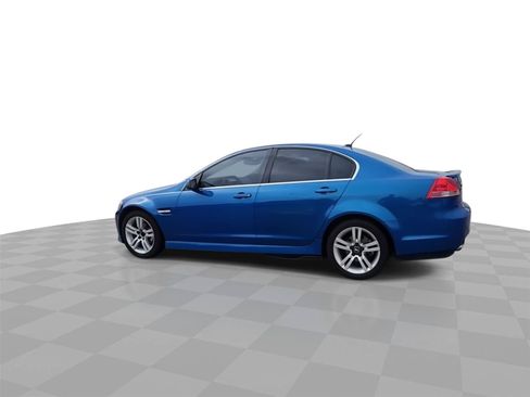 Used 2009 Pontiac G8 w/ Premium Package RWD image 6
