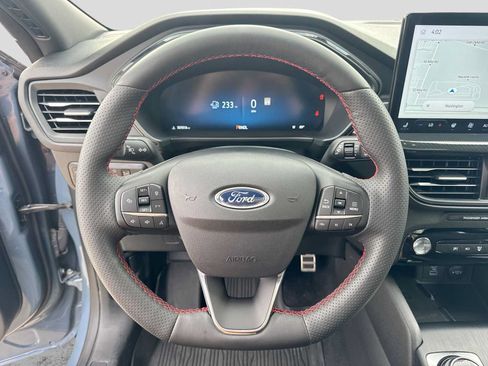Used 2023 Ford Escape ST-Line Elite w/ Premium Technology Package AWD/4WD image 23