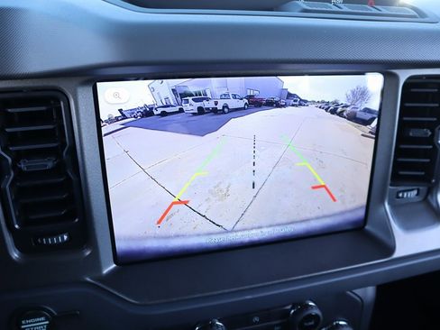 New 2025 Ford Bronco 2-Door image 7