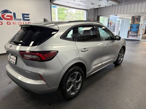 Used 2024 Ford Escape ST-Line Select w/ Tech Pack #2 AWD/4WD image 9