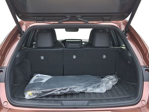 Used 2025 Lexus UX 300h AWD image 28