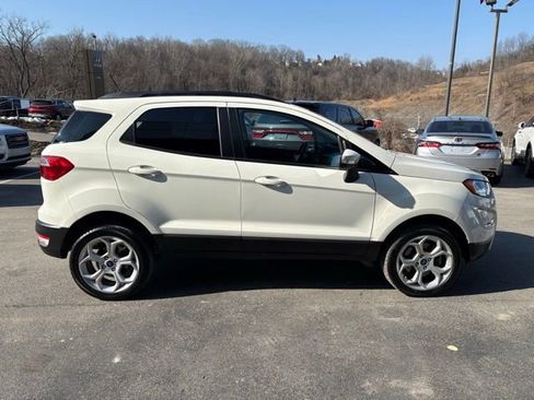 Used 2022 Ford EcoSport SE w/ SE Convenience Package image 6