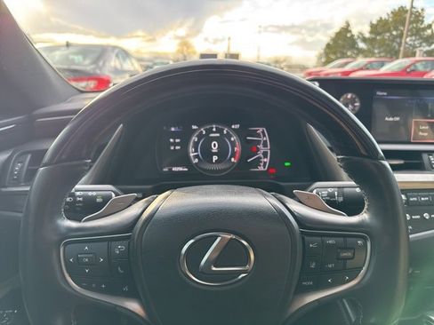 Used 2021 Lexus ES 250 w/ Premium Package image 18