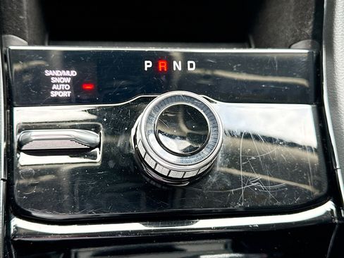 Used 2022 Jeep Grand Cherokee Limited AWD/4WD image 28