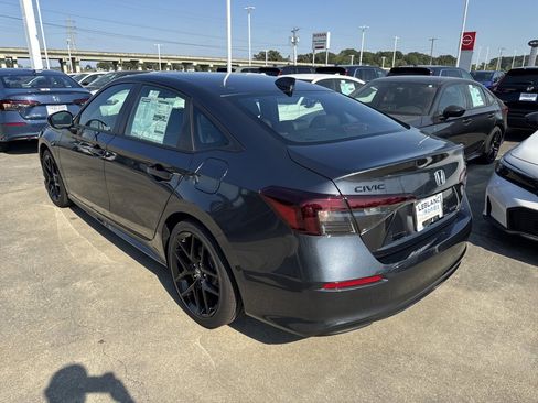 New 2026 Honda Civic Sport image 7