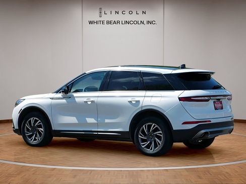 Certified 2023 Lincoln Corsair AWD w/ Equipment Group 101A image 6