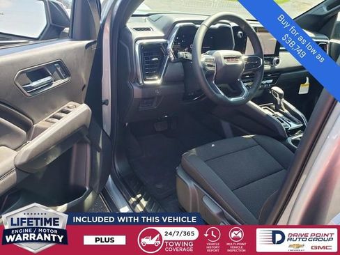 New 2026 GMC Canyon Elevation image 9