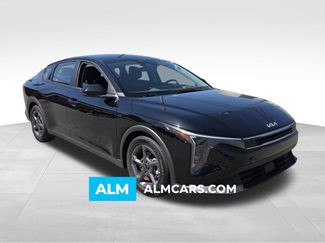 Used 2025 Kia K4 FWD video 1
