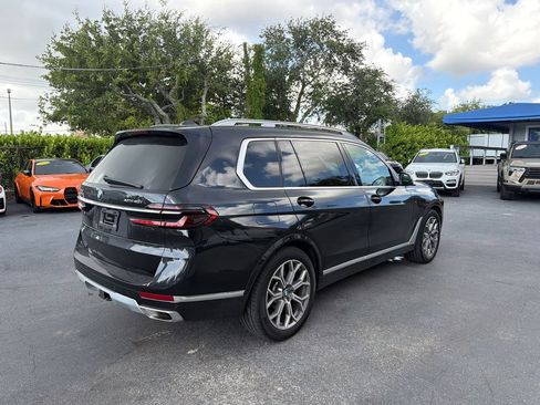 Used 2024 BMW X7 xDrive40i w/ Premium Package AWD/4WD image 5