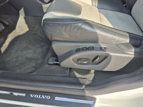 Used 2015 Volvo XC60 T6 Platinum FWD image 14