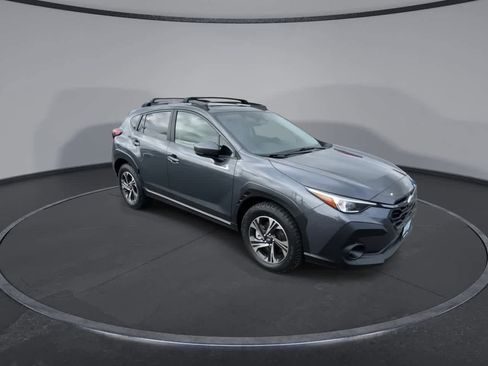 Used 2024 Subaru Crosstrek 2.0i Premium AWD/4WD image 2