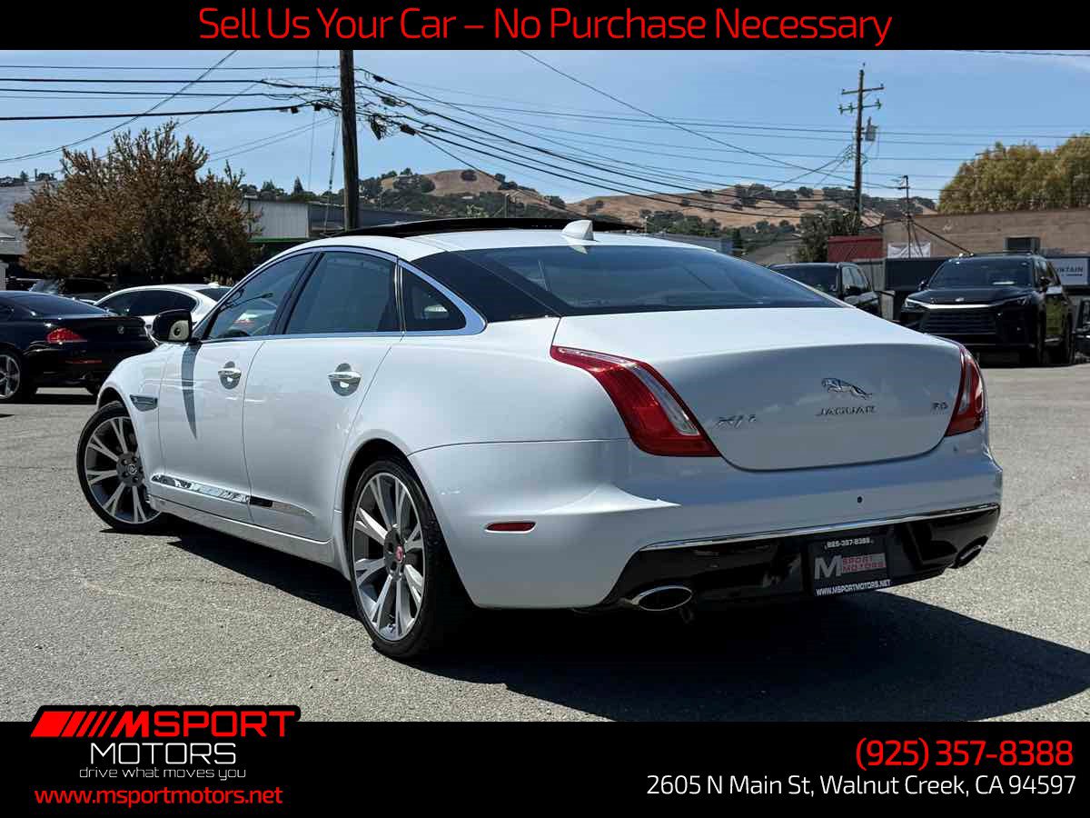 Used 2019 Jaguar XJ L Portfolio RWD image 4