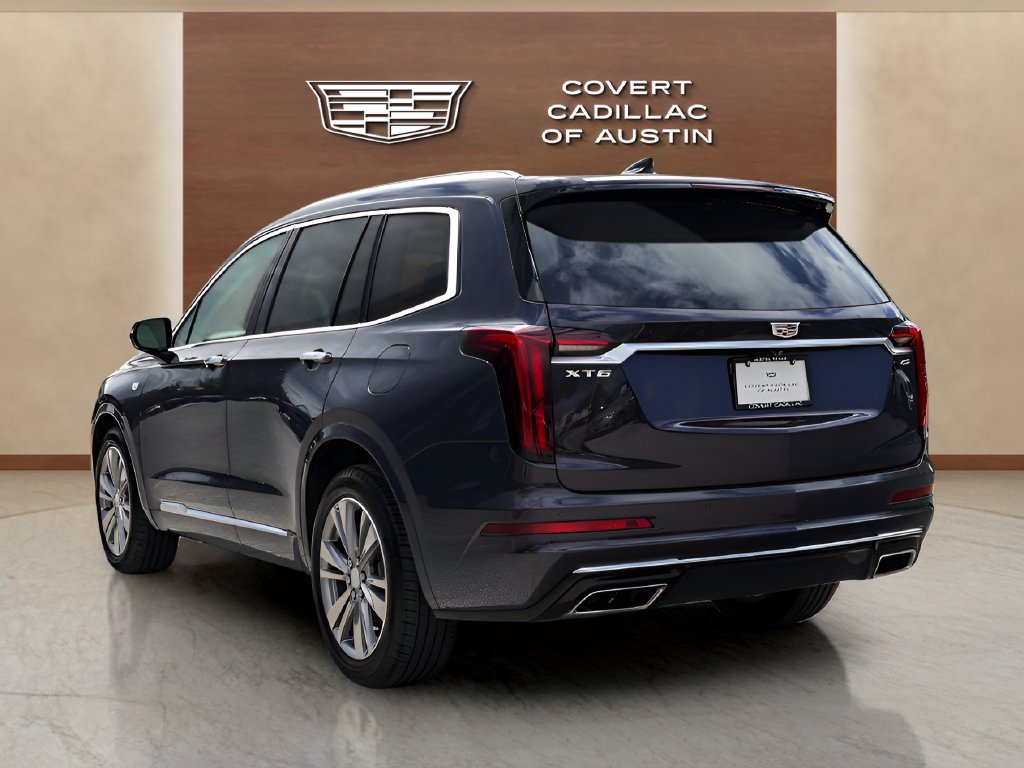Used 2025 Cadillac XT6 Premium Luxury FWD image 3