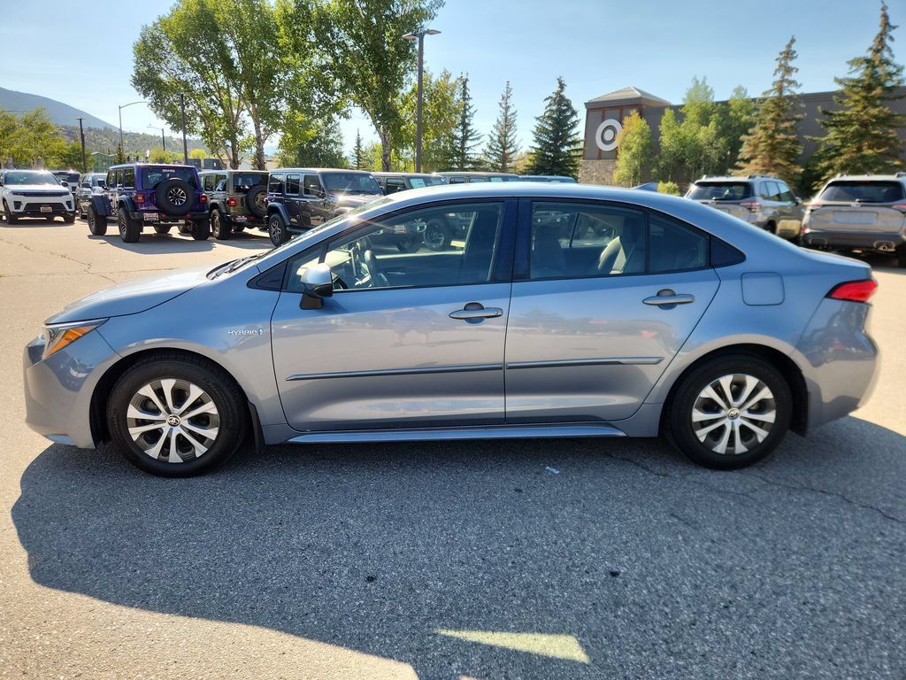 Used 2020 Toyota Corolla LE w/ Body Protection Package FWD image 2