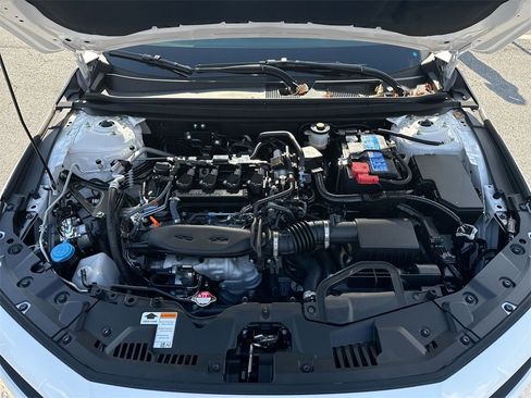 New 2025 Honda Accord SE image 18