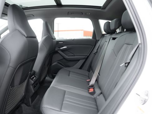 Used 2025 Audi Q6 e-tron Premium Plus w/ Premium Plus image 25