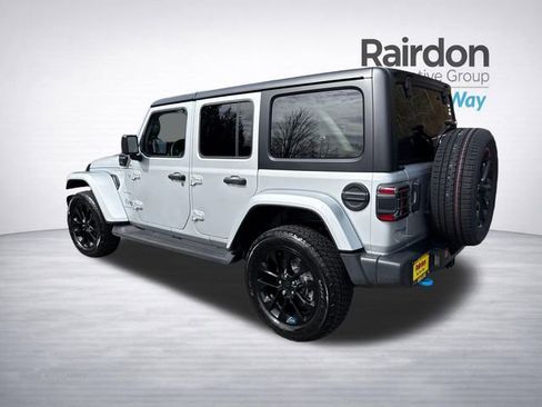 Used 2023 Jeep Wrangler Unlimited Sahara w/ Cold Weather Group image 6