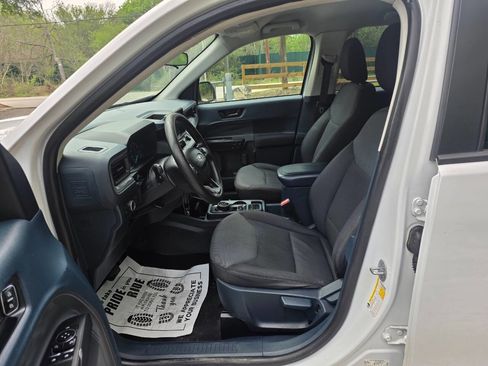 Used 2022 Ford Maverick XL image 8