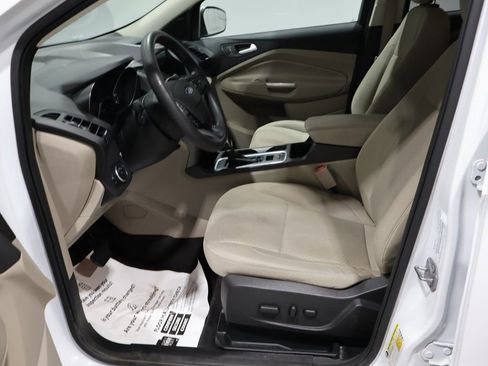 Used 2018 Ford Escape SE w/ SE Sync 3 Package image 11