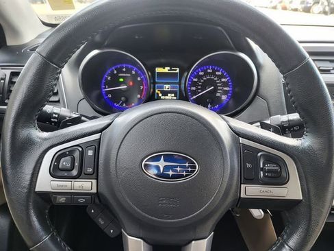 Used 2015 Subaru Outback 3.6R Limited image 15