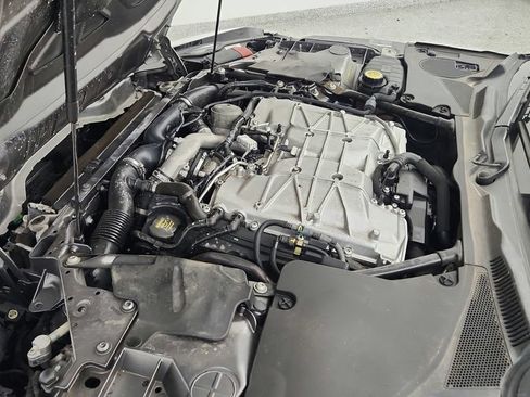 Used 2017 Jaguar F-TYPE SVR AWD/4WD image 36