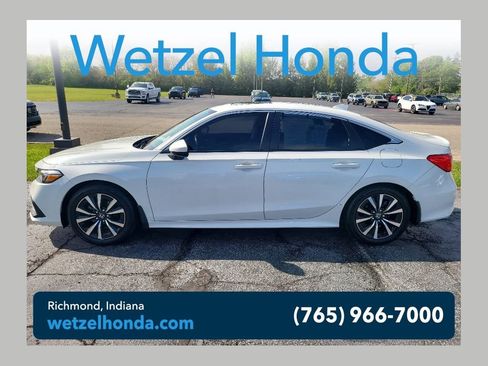 Used 2022 Honda Civic EX image 1