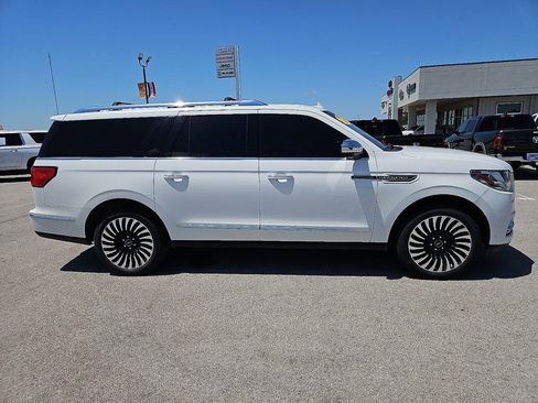 Used 2020 Lincoln Navigator L Black Label w/ Cargo Convenience Package AWD/4WD image 9