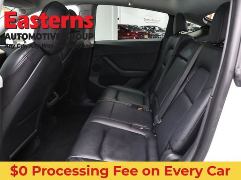 Used 2022 Tesla Model Y Long Range AWD/4WD image 16