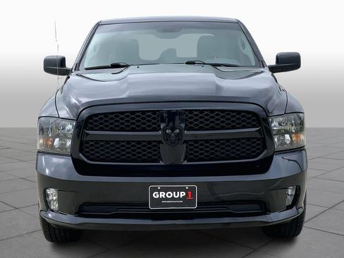 Used 2018 RAM 1500 Express w/ Black Ram 1500 Express Group image 3