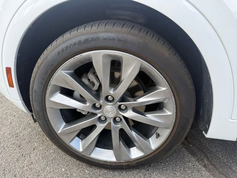 Used 2021 Buick Envision Avenir w/ Technology Package II AWD/4WD image 5