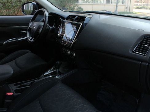 Used 2021 Mitsubishi Outlander Sport SE image 24