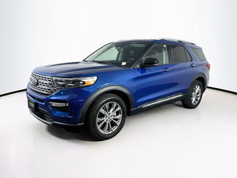 Used 2022 Ford Explorer Limited w/ Equipment Group 301A AWD/4WD image 3