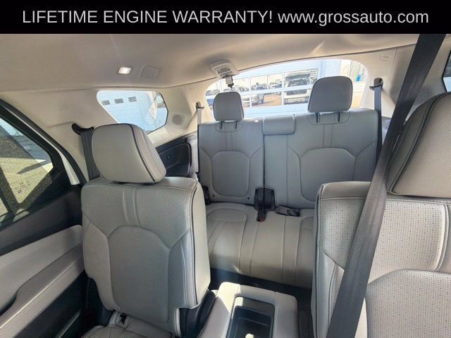 Used 2025 Honda Pilot Elite image 21