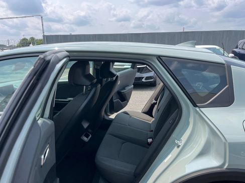 Used 2025 Kia K4 FWD image 26