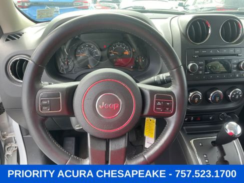 Used 2017 Jeep Patriot High Altitude FWD image 12