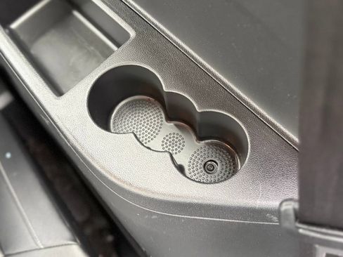 Used 2019 Volkswagen Atlas SEL R-Line image 10