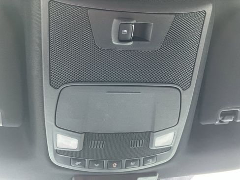 Used 2019 Ford F150 XLT w/ Equipment Group 302A Luxury AWD/4WD image 27