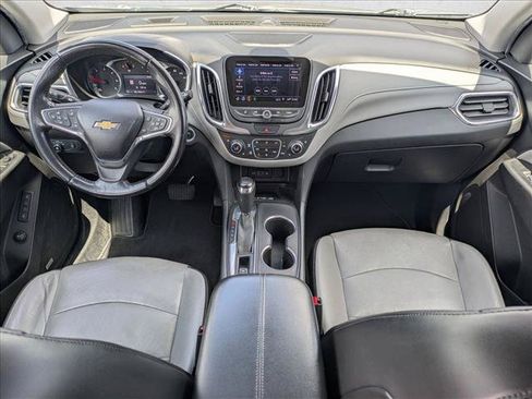 Used 2019 Chevrolet Equinox Premier FWD image 18