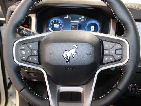 New 2026 Ford Bronco Outer Banks AWD/4WD image 35