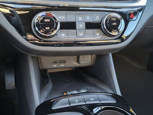 New 2026 Buick Envista Sport Touring w/ Convenience I Package image 9