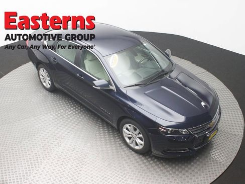 Used 2018 Chevrolet Impala LT w/ LT Leather Package FWD image 3