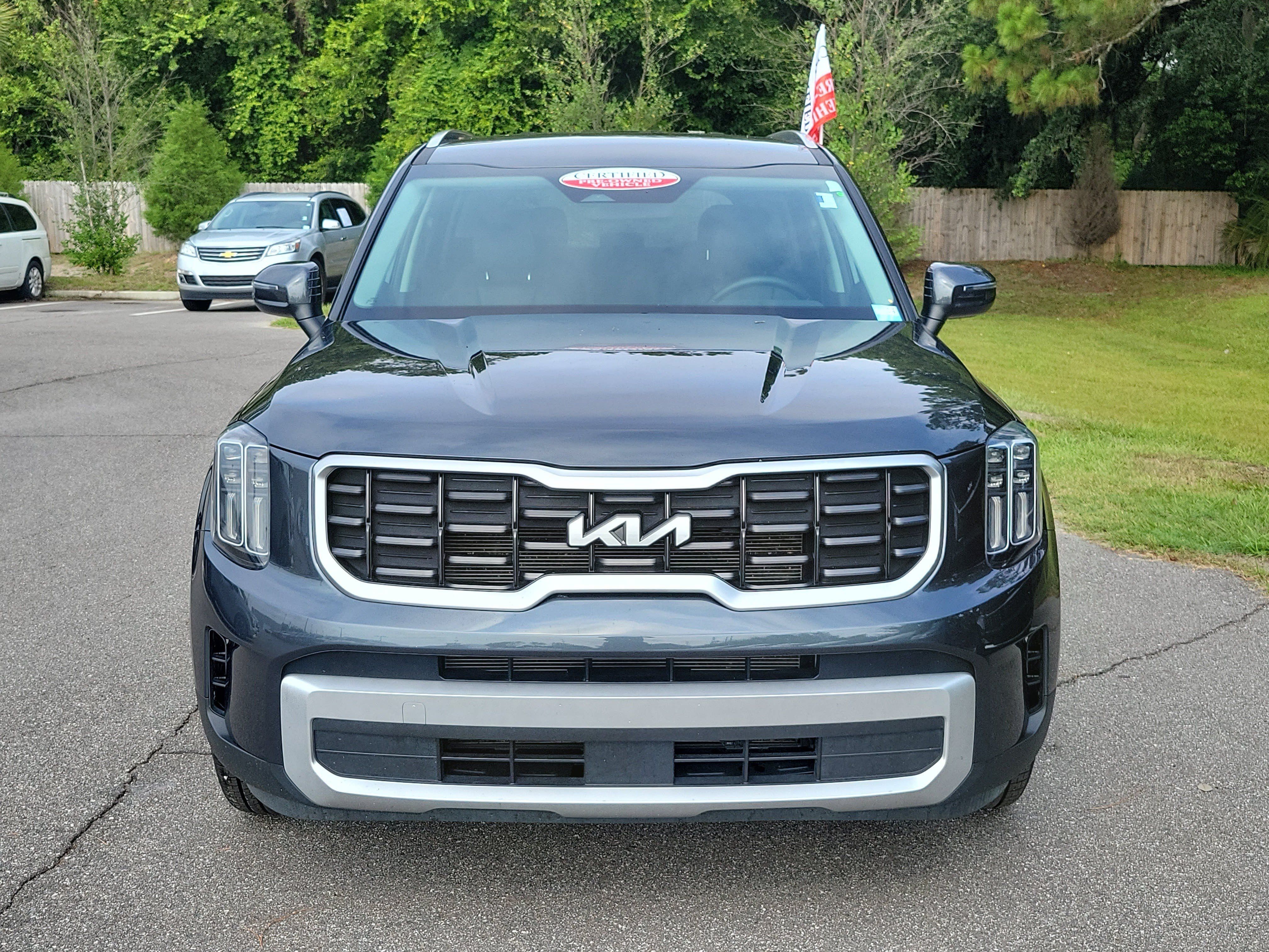 Certified 2024 Kia Telluride S AWD/4WD image 2