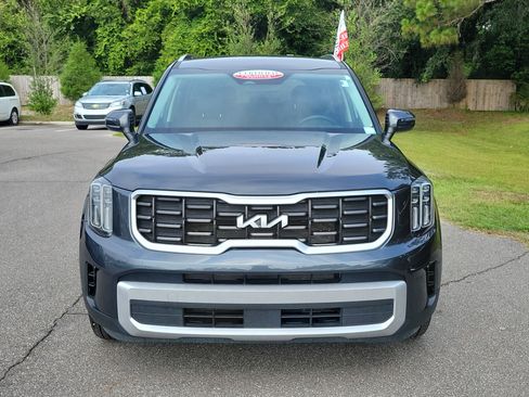 Certified 2024 Kia Telluride S AWD/4WD image 2