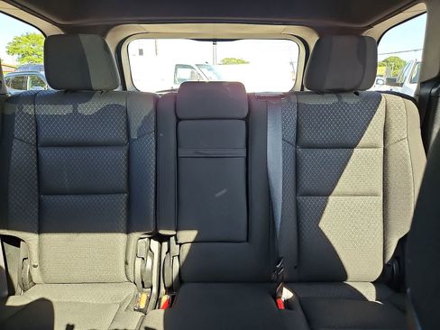 Used 2020 Jeep Grand Cherokee Laredo AWD/4WD image 14