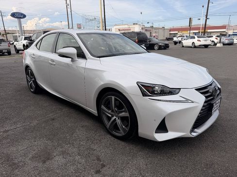 Used 2017 Lexus IS 200t w/ Navigation System Package RWD image 8