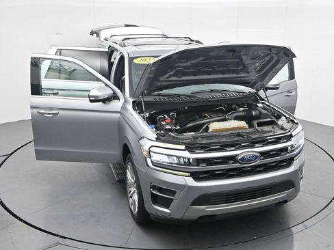Used 2023 Ford Expedition Max Limited image 41
