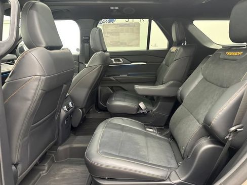 New 2026 Ford Explorer Tremor w/ Tremor Ultimate Package AWD/4WD image 41