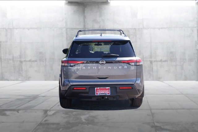 Certified 2025 Nissan Pathfinder SV w/ SV Premium Package FWD image 6